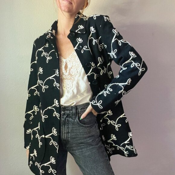 Y2K Style Focus by Shani Floral Embroidered Wool Blend Black Coat - Picture 2 of 6